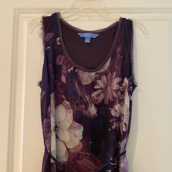 Dress - Picture 2 of 5